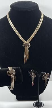 Vintge Monet Priscillia Book Piece Parure Slide Necklace Bracelet Earrings